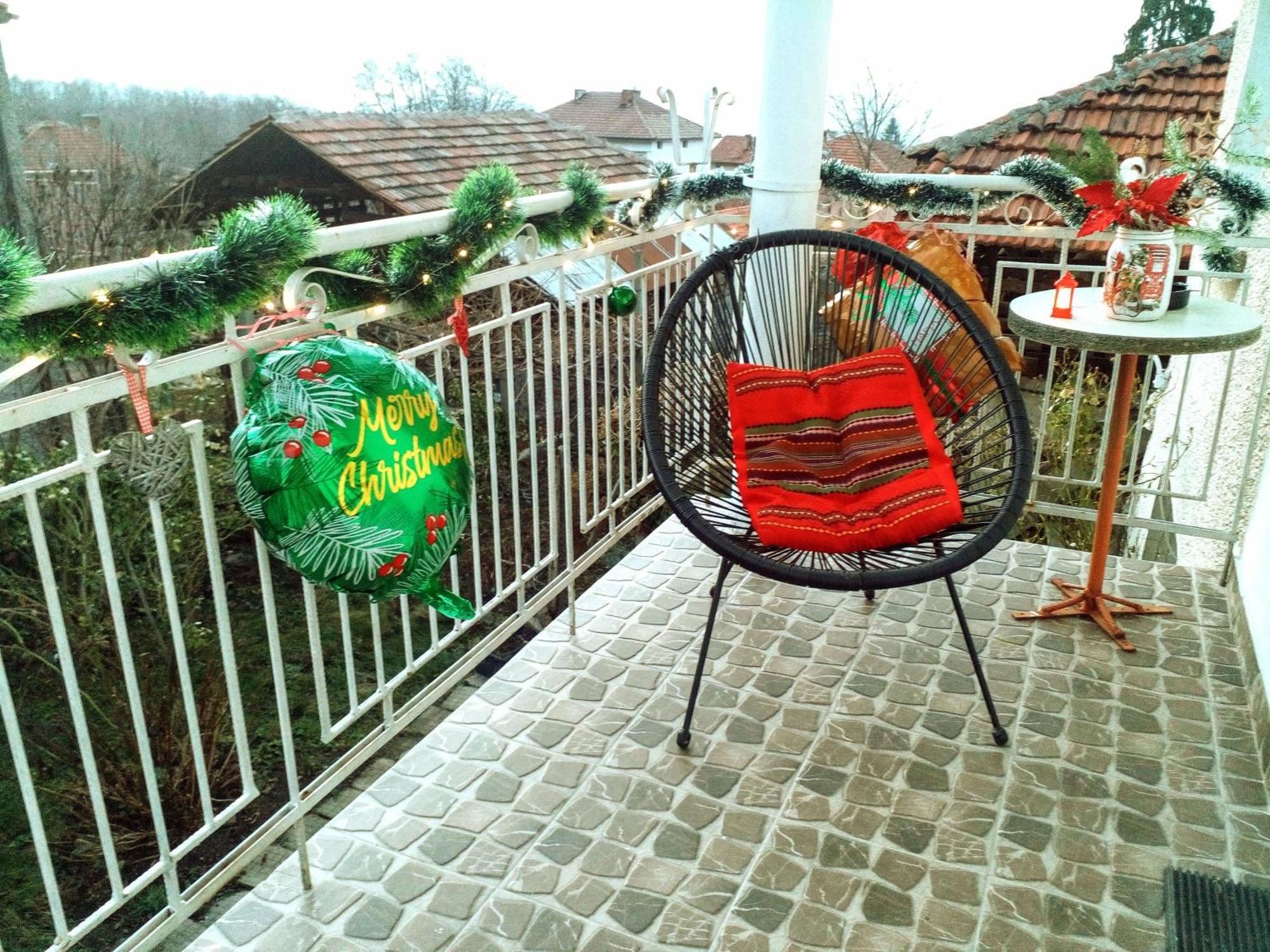 Guest House Emiliya Ovchartsi  Exteriör bild